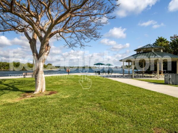 Red Reef Park Pavilion Right