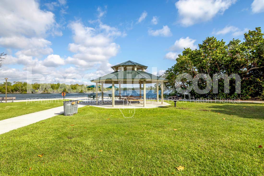Red Reef Park Pavilion Straight