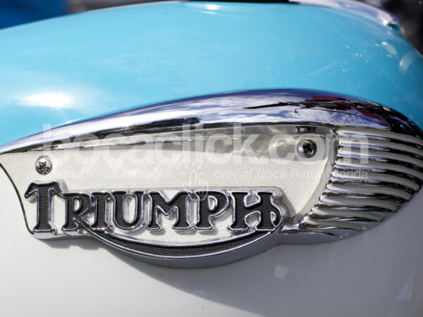 Triumph Detail Sky Blue